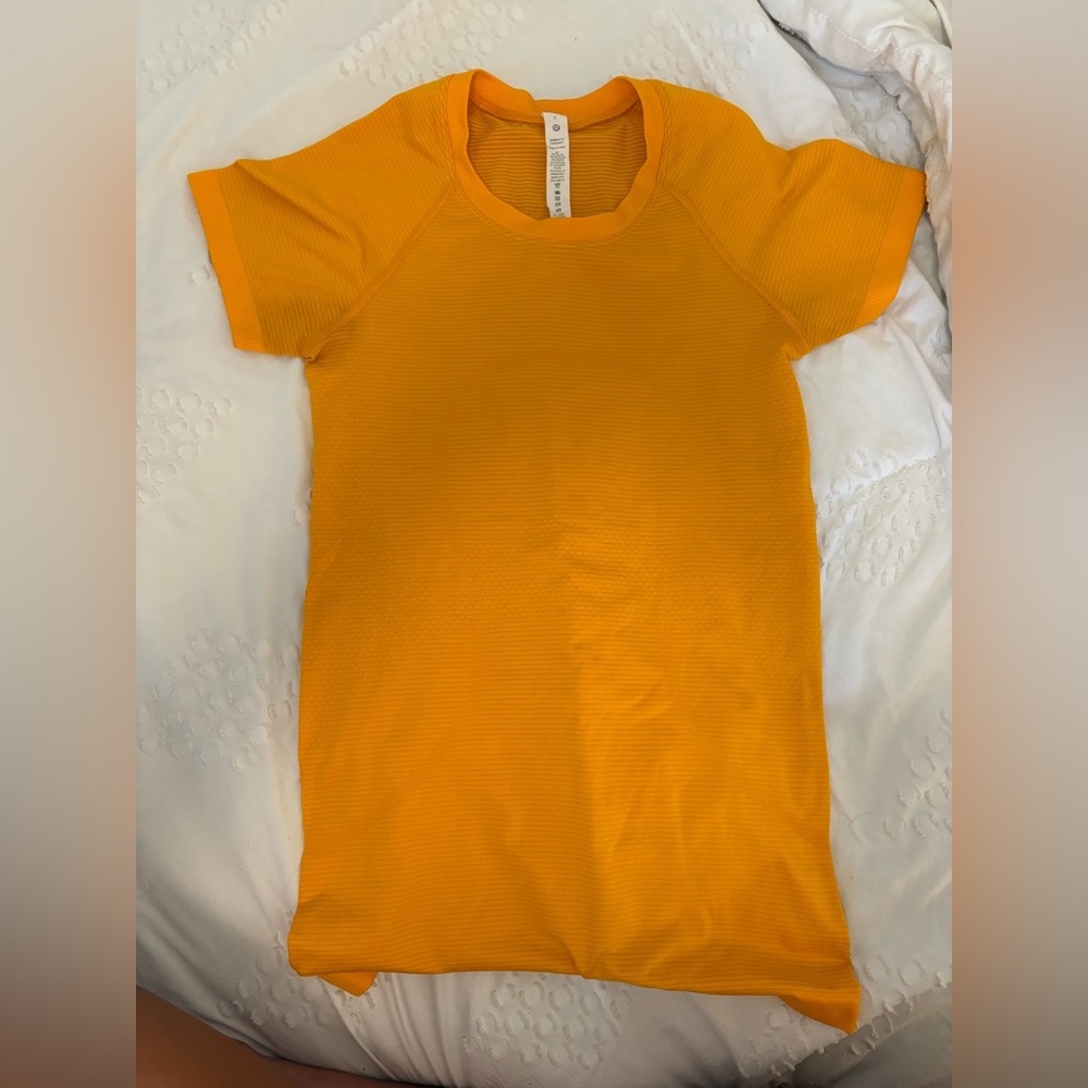 Lululemon Swiftly Tech Short-Sleeve Shirt